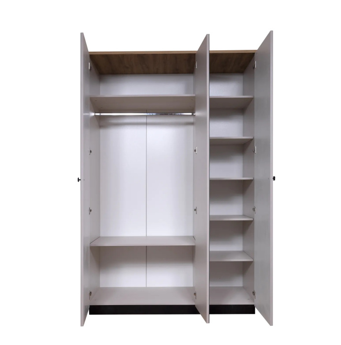 Шкаф 3-х дверный "Мадрид"