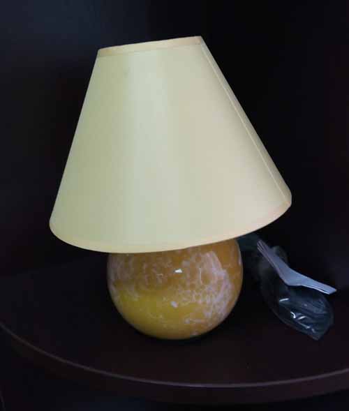 Светильник настольный керамика МТЕ-1010 Светильник настольный керамика МТЕ-1010