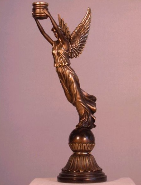 Подсвечник "Ника" Подсвечник "Ника"