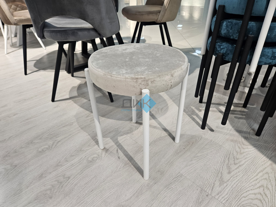 Табурет M DikLine, M02 бежевый, ножки белые