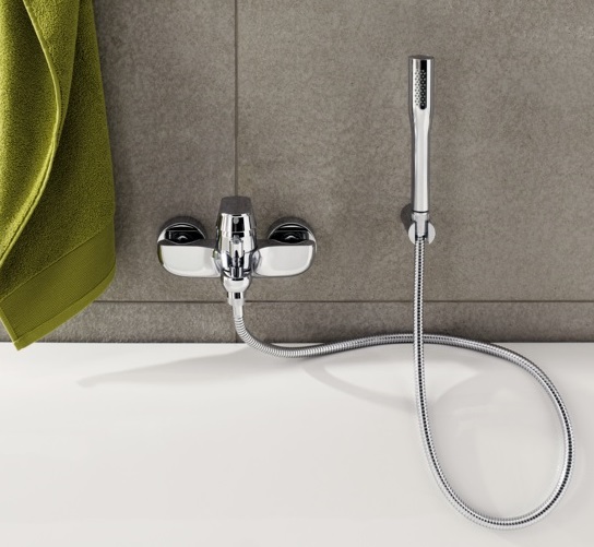 Смеситель для ванны GROHE "Eurosmart Cosmopolitan" 32832000