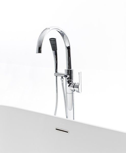 Смеситель напольный для ванны "RAVAK" FM 080.00