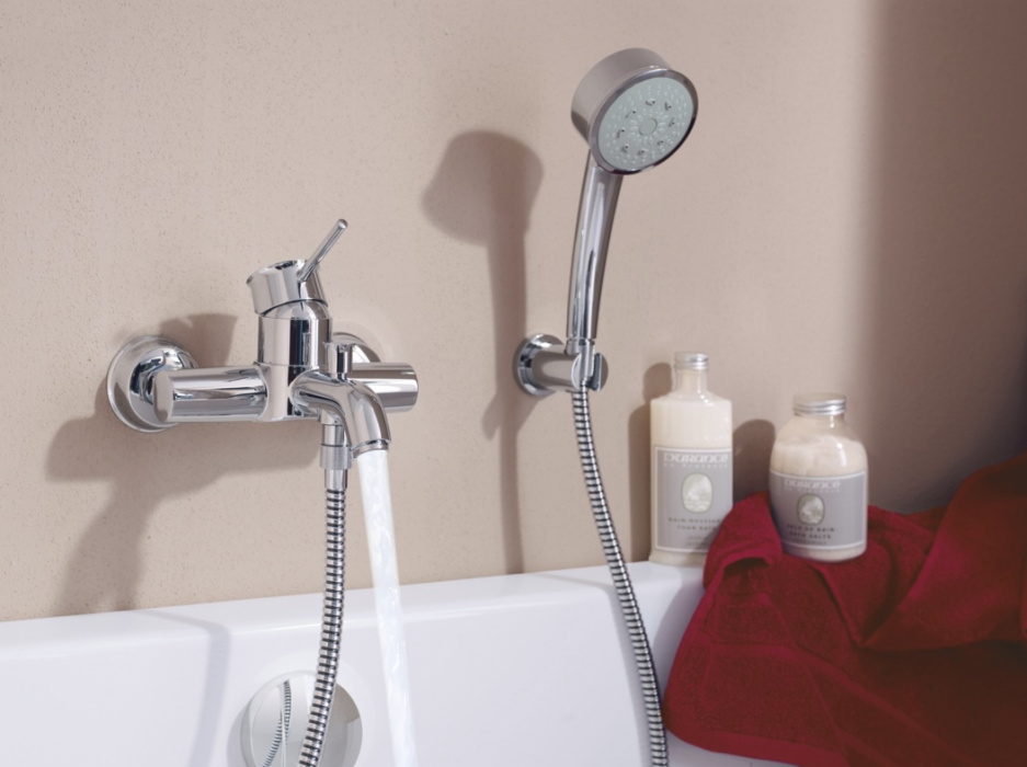 Смеситель для ванны GROHE "Bau Classic" 32865000